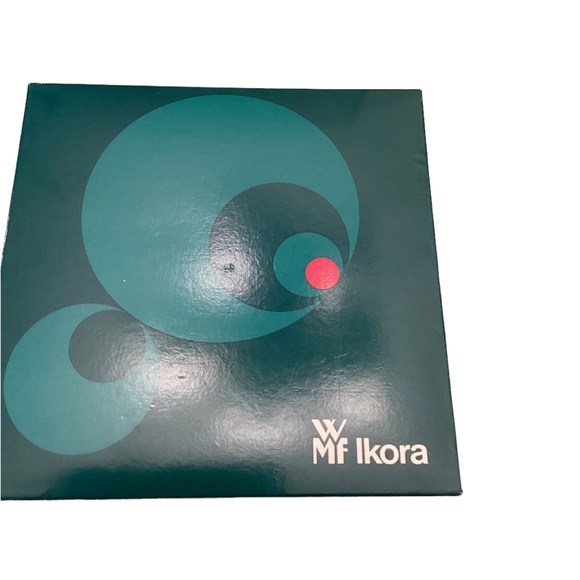 Vintage WMF Ikora SilverPlated Footed Fruit Bowl. In Original Box 7.5 X 7.5 - Picture 2 of 3